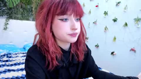 ElizaNik online show from April 10, 11:42 pm