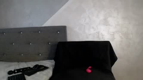 sandraa_black online show from July 8, 7:34 am