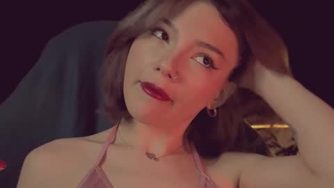 Sandy  online show from December 4, 8:58 am