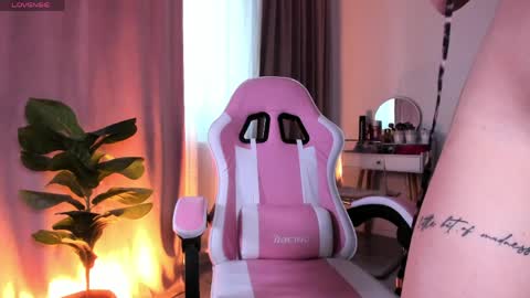 sandra jo online show from April 9, 5:55 am