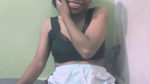 sandy735579 online show from April 2, 2:35 pm