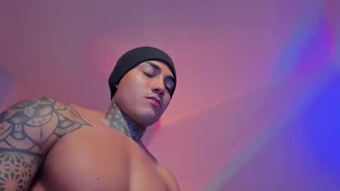 Santi Ferrer online show from December 21, 3:24 am