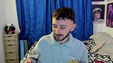 Santi online show from April 2, 3:25 am