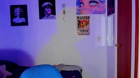 Santi online show from October 25, 3:40 am