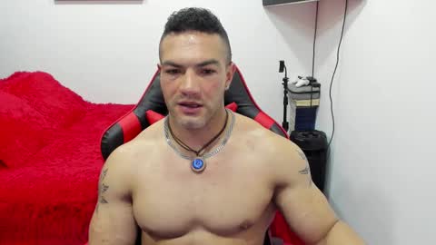 santi_pastori online show from October 16, 7:13 pm