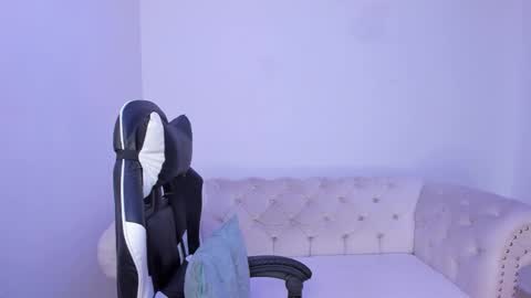 santiago_huntt online show from October 30, 10:32 pm