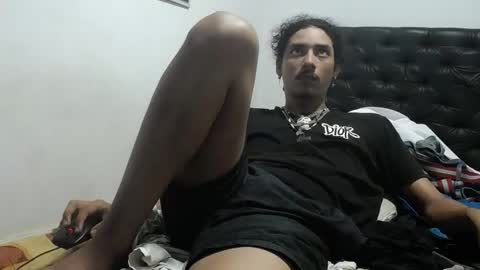 Snapshot of santiagoxxxtreme_ chatting on September 27, 3:15 am Santiago online show from September 27, 3:15 am