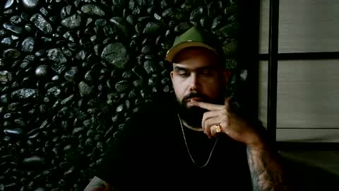 Snapshot of santino_zanoli chatting on October 9, 5:35 am Santino online show from October 9, 5:35 am