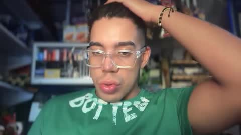 santoxxxkinney online show from January 17, 9:34 pm