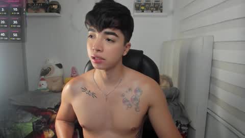 Mr. Santiago online show from March 7, 1:44 pm