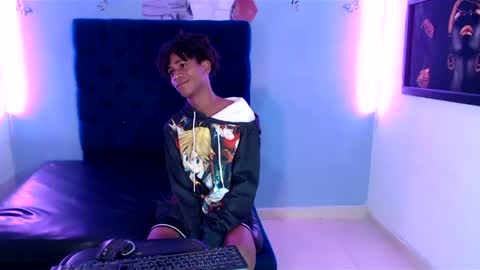 santiago online show from December 27, 1:28 pm