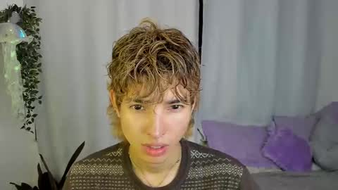 kitty online show from September 29, 2:43 am