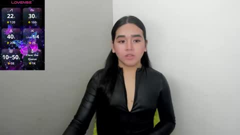 sanyaluxx online show from December 14, 11:38 am