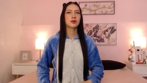 Sara online show from October 10, 4:40 am