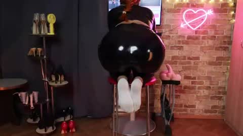 sara  foxy online show from July 25, 3:04 am