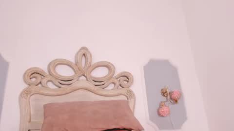 Sara online show from October 12, 4:27 am