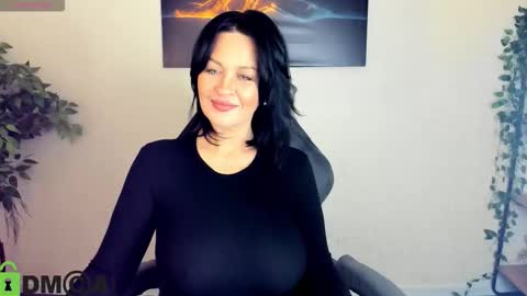 Sara online show from March 19, 1:00 am