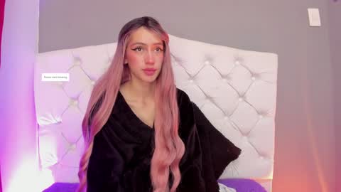 Sara online show from December 9, 5:18 am