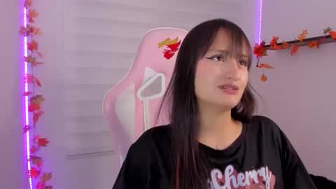 Sarah Ramirez online show from November 7, 3:53 am