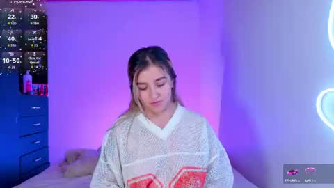saradiazxxx online show from July 6, 7:38 am