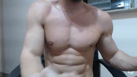 Snapshot of saradorj92 chatting on December 6, 11:19 pm saradorj92 online show from December 6, 11:19 pm
