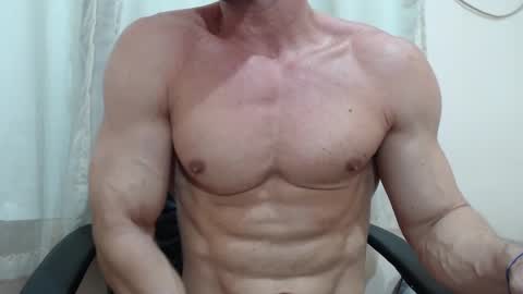 Snapshot of saradorj92 chatting on September 10, 2:45 am saradorj92 online show from September 10, 2:45 am