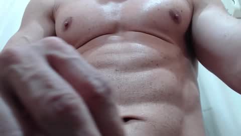 Snapshot of saradorj92 chatting on October 11, 12:48 am saradorj92 online show from October 11, 12:48 am