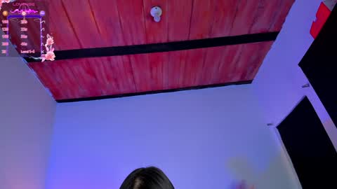 Sarah Valkiria  IG  Sar lanister online show from December 1, 11:51 pm