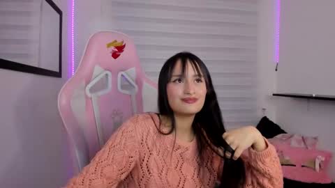 Sarah Ramirez online show from January 16, 3:26 am