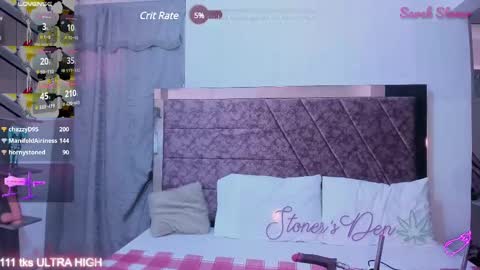 Snapshot of sarah_stoner chatting on February 14, 10:47 pm Loren online show from February 14, 10:47 pm