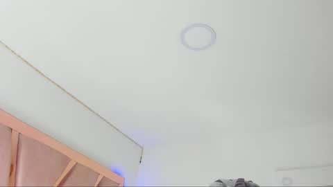 sarahhensoon online show from January 15, 2:59 pm