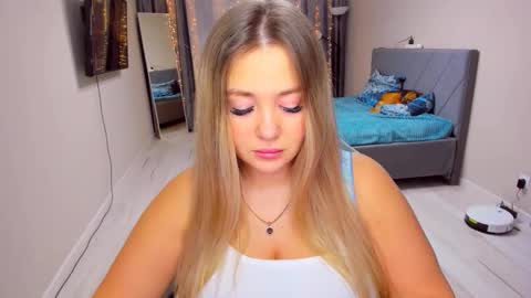 Sarah online show from January 7, 1:27 pm