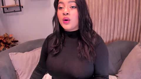   online show from November 7, 5:26 pm