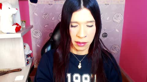 Snapshot of sarasofia44 chatting on January 29, 8:51 am Sara Sofia online show from January 29, 8:51 am