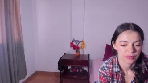 Sara   online show from October 17, 2:43 pm