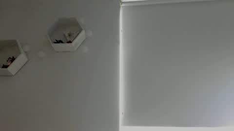 Saray  online show from November 24, 8:51 pm