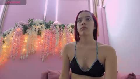 Snapshot of sarenlux chatting on October 6, 12:12 pm Baby Saren online show from October 6, 12:12 pm