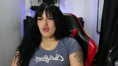 Sari  online show from April 14, 4:38 am