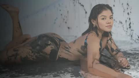 Sara  online show from April 9, 4:27 am