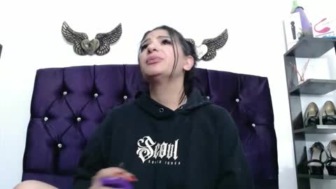 Snapshot of sarita_multisquirt chatting on October 12, 8:07 am Sara online show from October 12, 8:07 am
