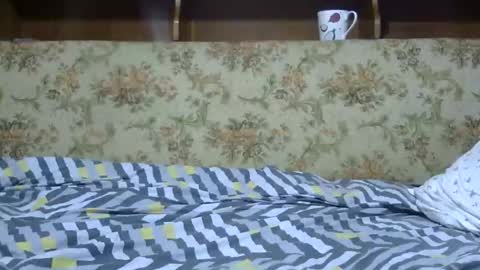 Sarra online show from October 26, 8:15 am