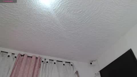 sasha_bigboobs_ online show from May 11, 9:45 pm