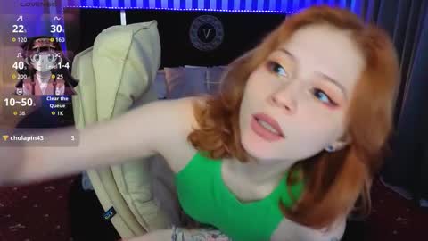 Snapshot of sasha_exclusive chatting on October 10, 1:28 pm Sasha Exclusive online show from October 10, 1:28 pm