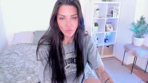 Sasha Miro online show from September 15, 2:35 am