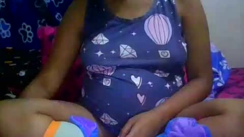 sasha_unlimtd online show from April 15, 2:37 am