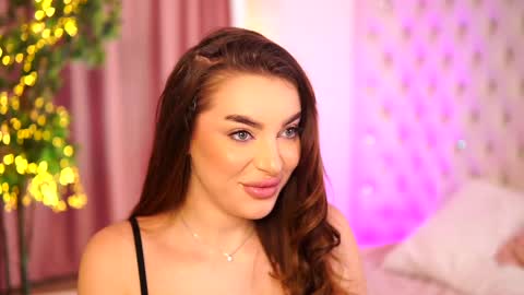 sashaacker online show from December 4, 10:40 am