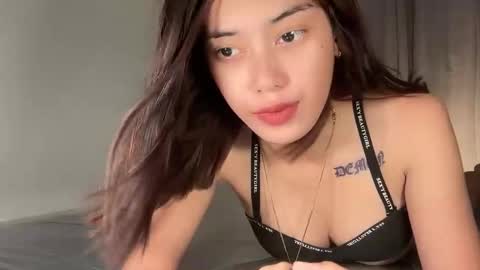 sashi_kaye online show from March 1, 4:28 am