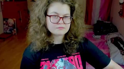 .Alexandra online show from May 18, 9:32 pm