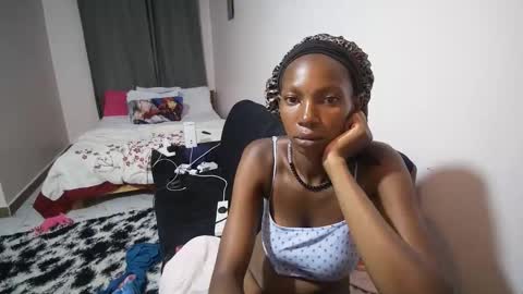 sassy_angel1 online show from February 25, 10:13 pm