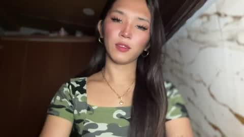 Sassygirl online show from June 22, 2:28 am